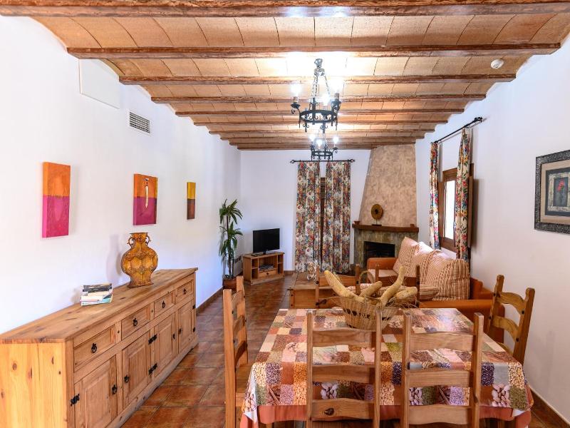 Apartamentos Rurales Sol De Taberno image