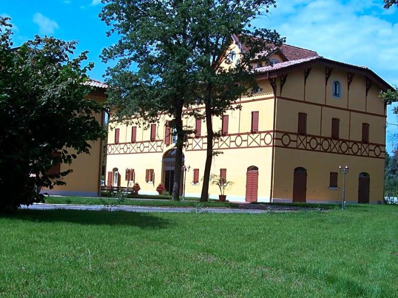 Corte Degli Estensi image