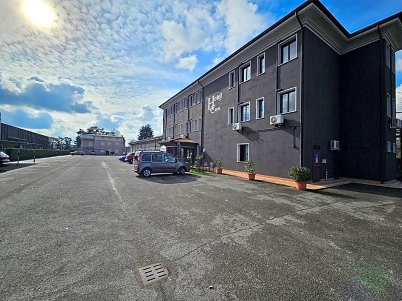 Hotel Euro image