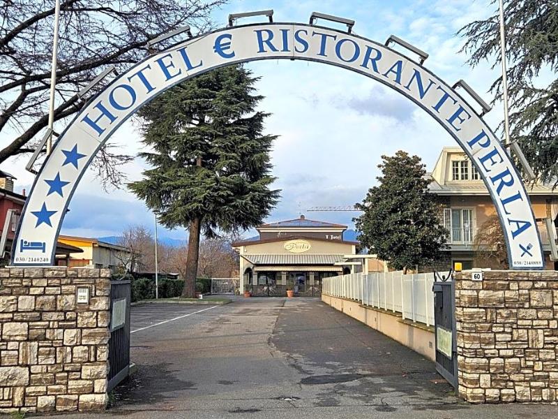 Hotel Euro image