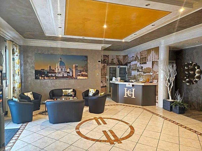 Hotel Euro image