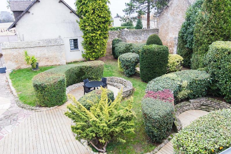 Le Manoir D Hastings image