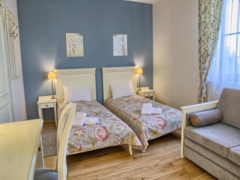 Villa Estera image