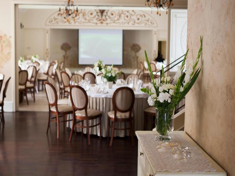 Villa Estera image