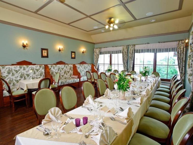 Villa Estera image