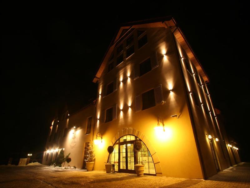 Villa Estera image