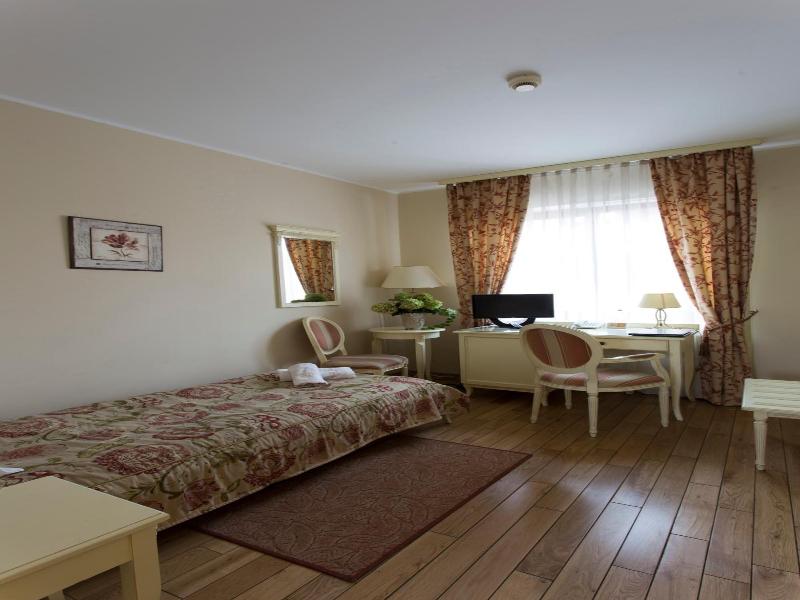 Villa Estera image
