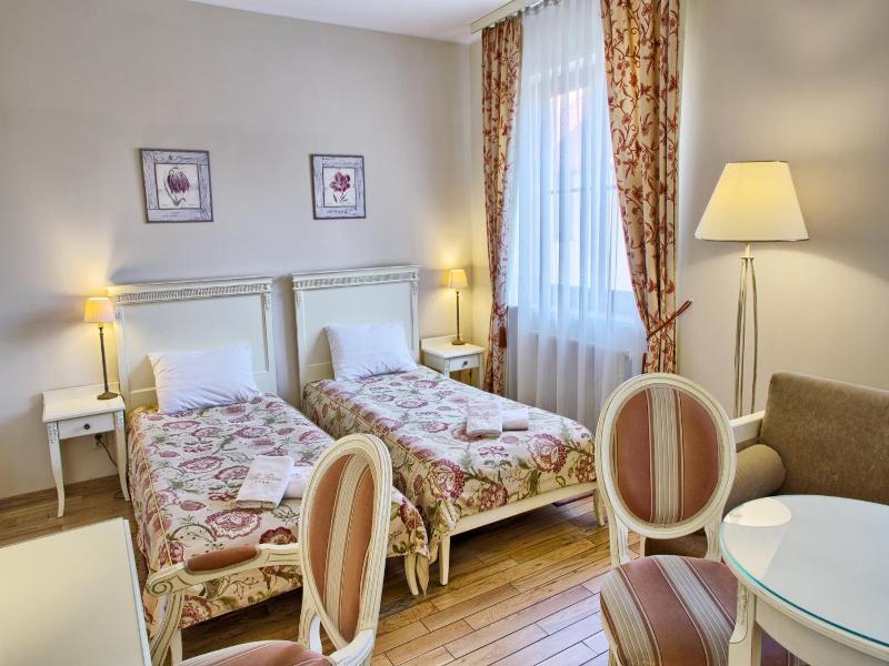 Villa Estera image