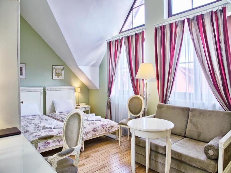 Villa Estera image