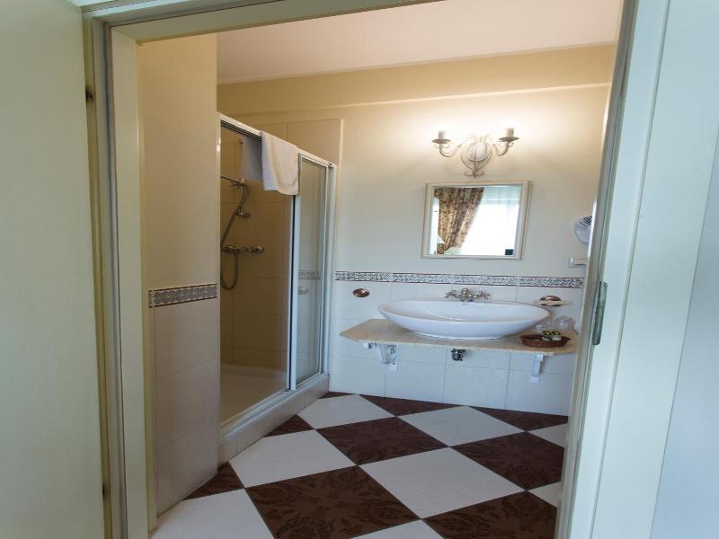 Villa Estera image