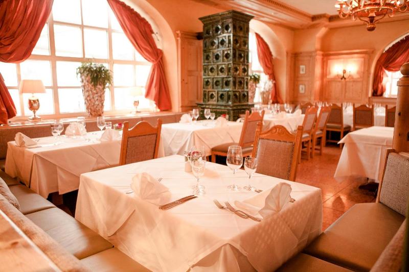 Schlosshotel Grunwald image