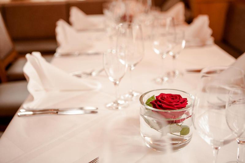 Schlosshotel Grunwald image