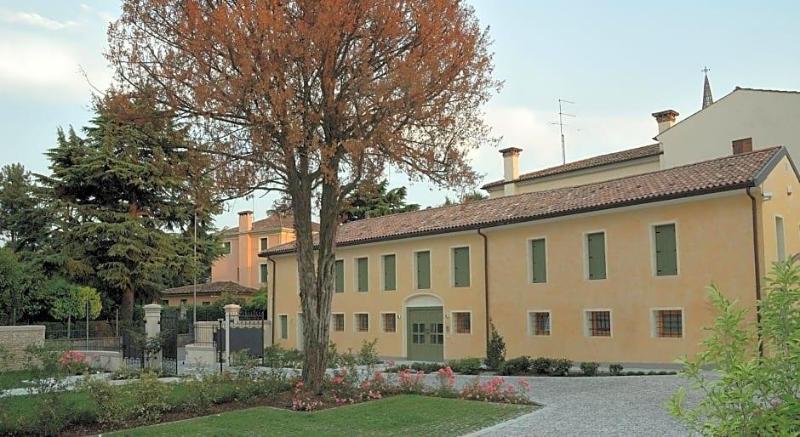 Villa Maternini image