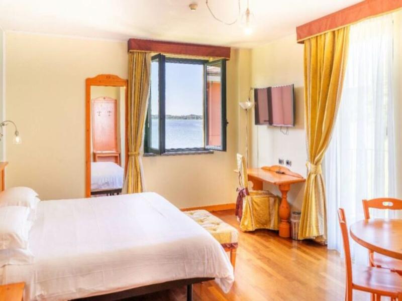 Hotel Montelago image