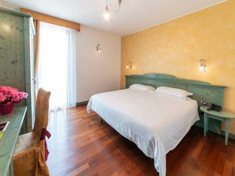 Hotel Montelago image
