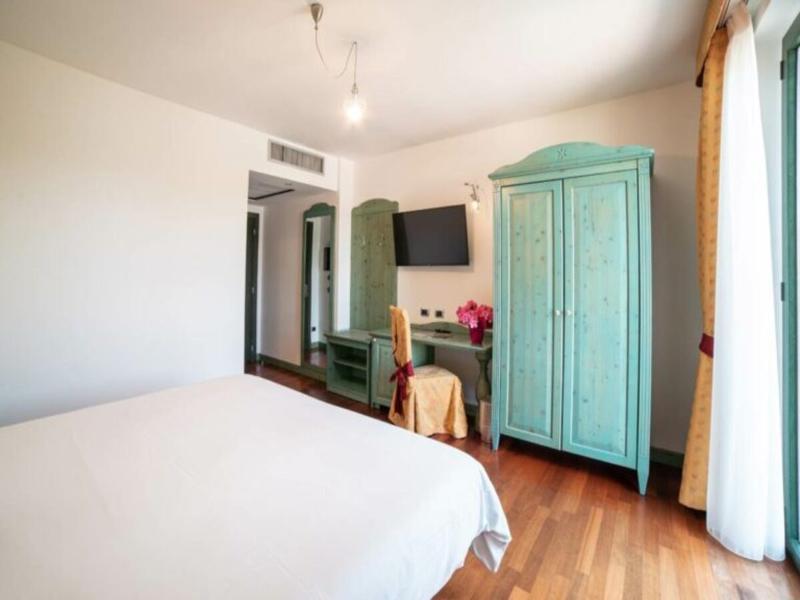 Hotel Montelago image