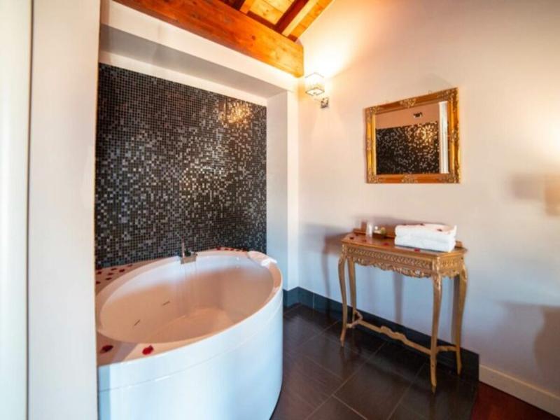 Hotel Montelago image