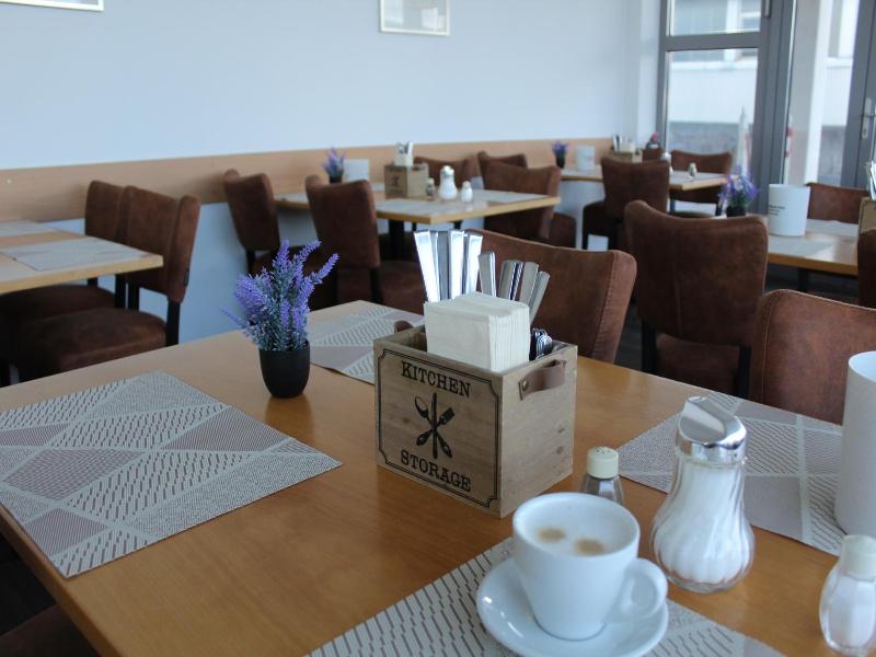 Hotel Sudtor Backnang image