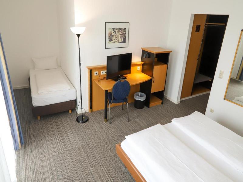 Hotel Sudtor Backnang image