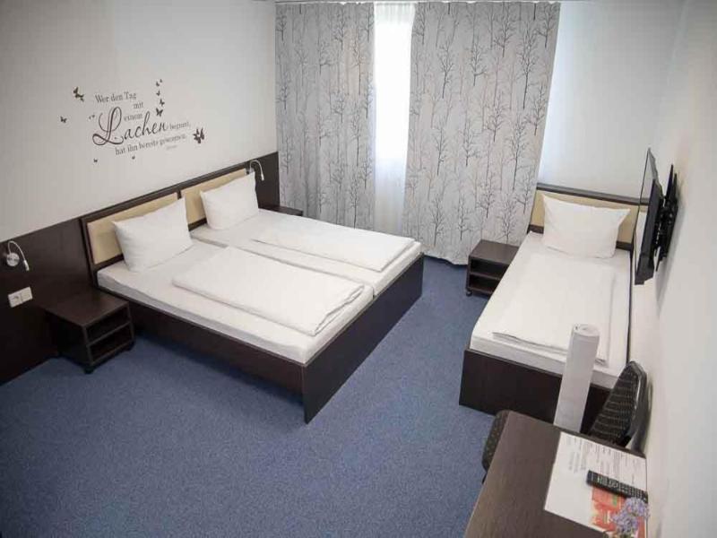 Hotel Sudtor Backnang image