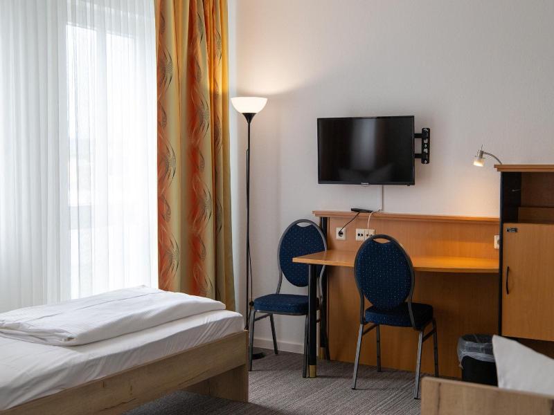 Hotel Sudtor Backnang image