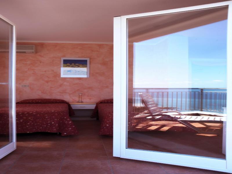 Hotel Ambassador image