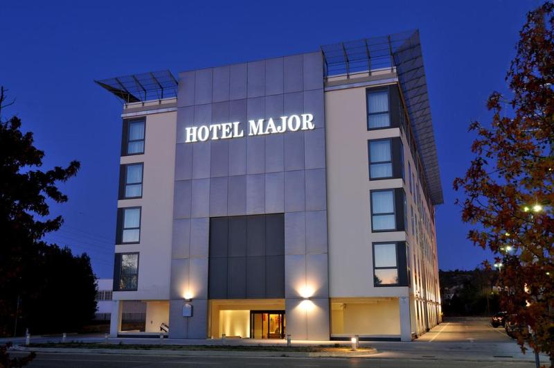 Major Hotel
