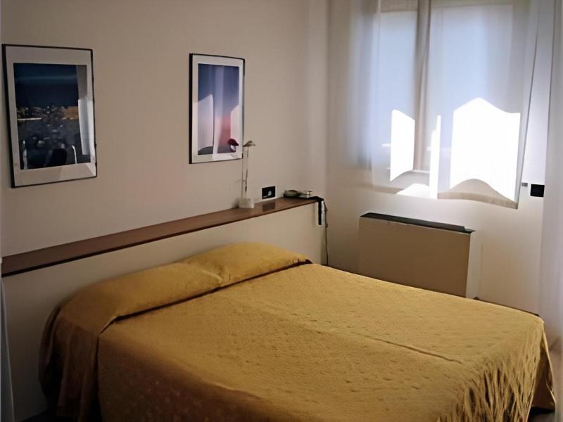 Nuovo Hotel Vigevano image