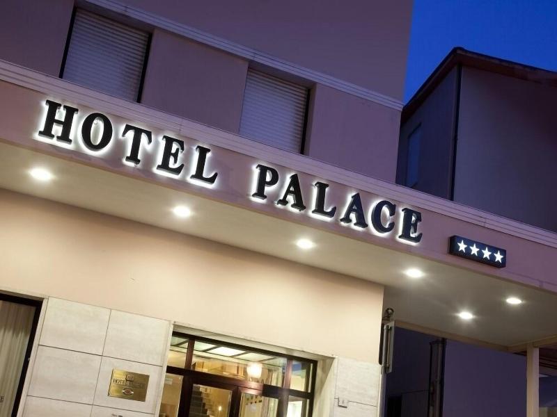 Palace Hotel image