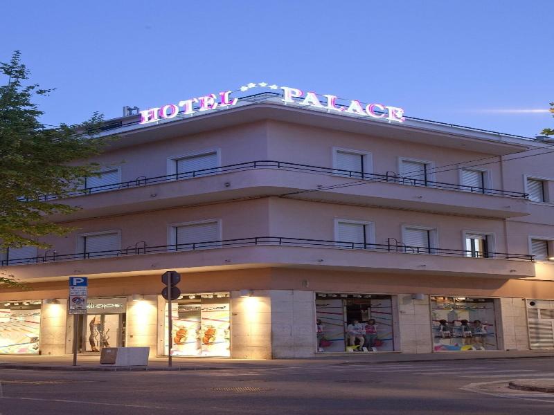 Palace Hotel image