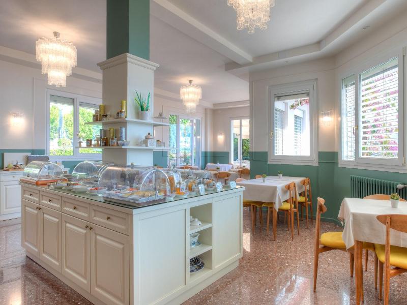 Hotel Villa Europa image