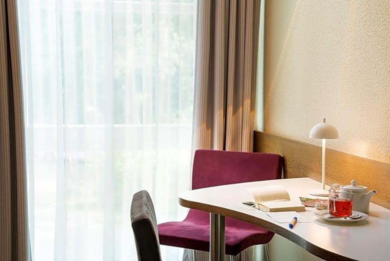 Flussbett Hotel image