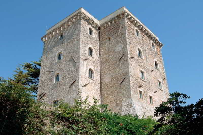 TORRE ALMONTE