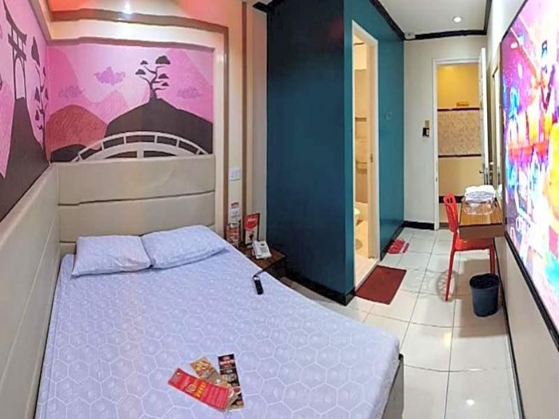 Hotel Sogo Edsa Harrison image
