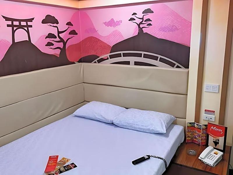 Hotel Sogo Edsa Harrison image