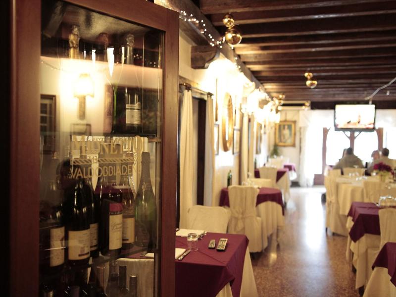 Villa Pigalle image