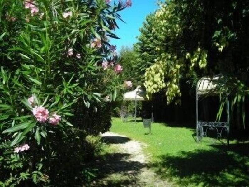 Villa Pigalle image