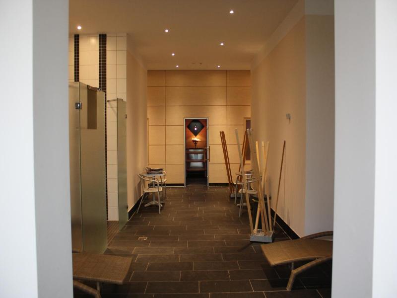 Sportpark Hotel Isernhagen image
