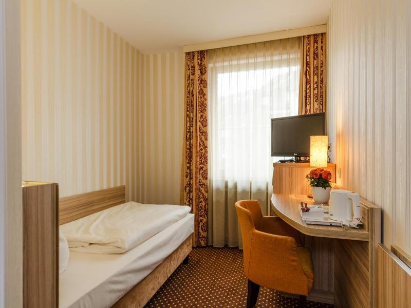 Hotel Alte Post image