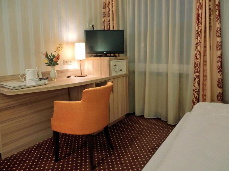 Hotel Alte Post image