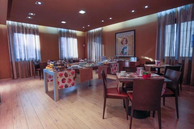 Hotel Fortyfive image