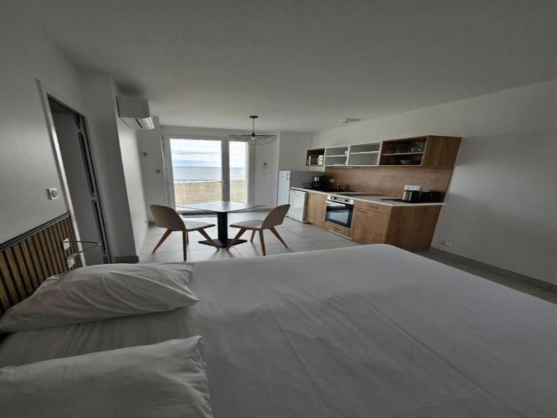 Hotel Les Dunes image