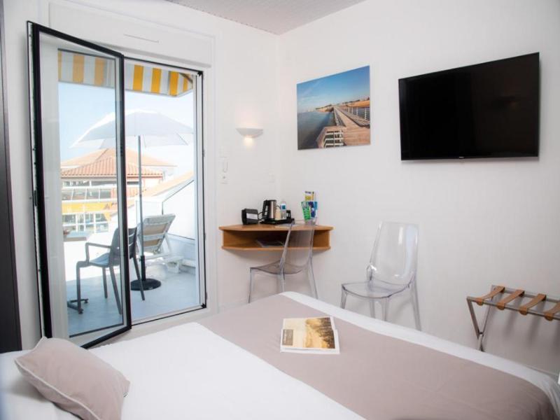 Hotel Les Dunes image