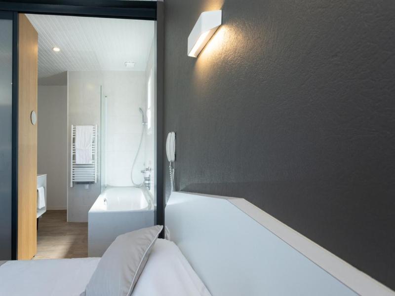 Hotel Les Dunes image