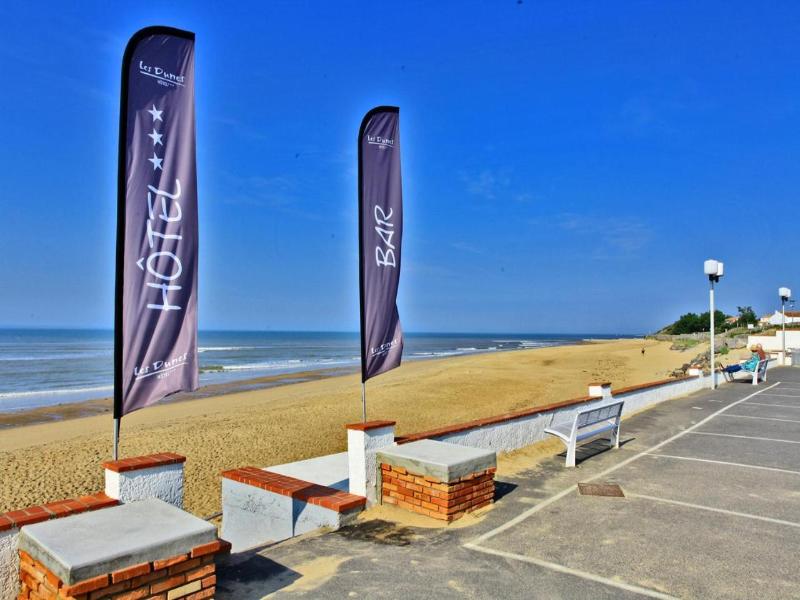 Hotel Les Dunes image