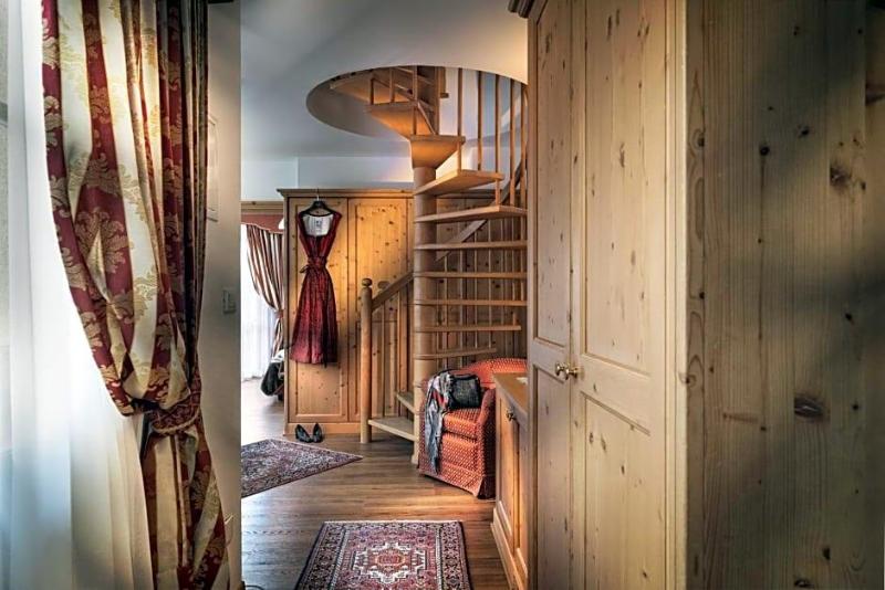 Hotel Alte Muhle image