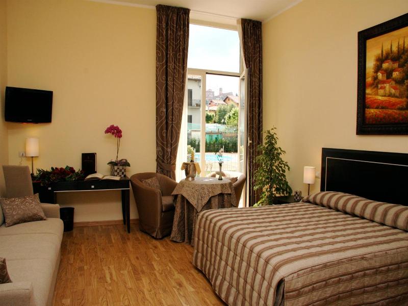 Hotel Villa Cinzia image