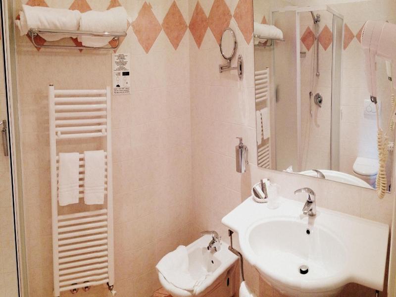 Hotel Villa Cinzia image