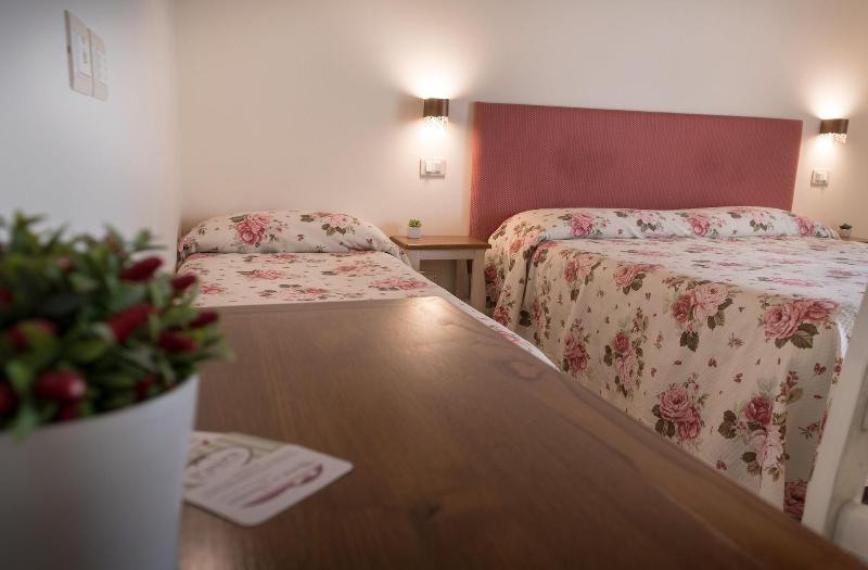Bed & Breakfast Laura image