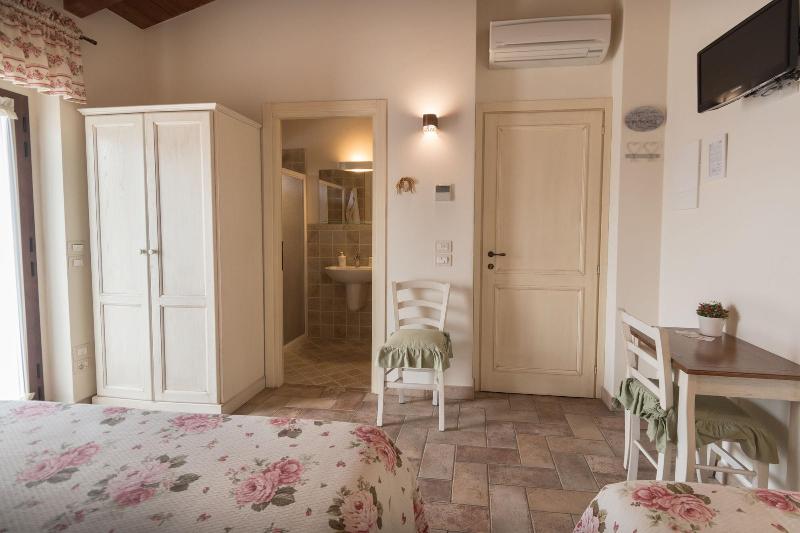 Bed & Breakfast Laura image